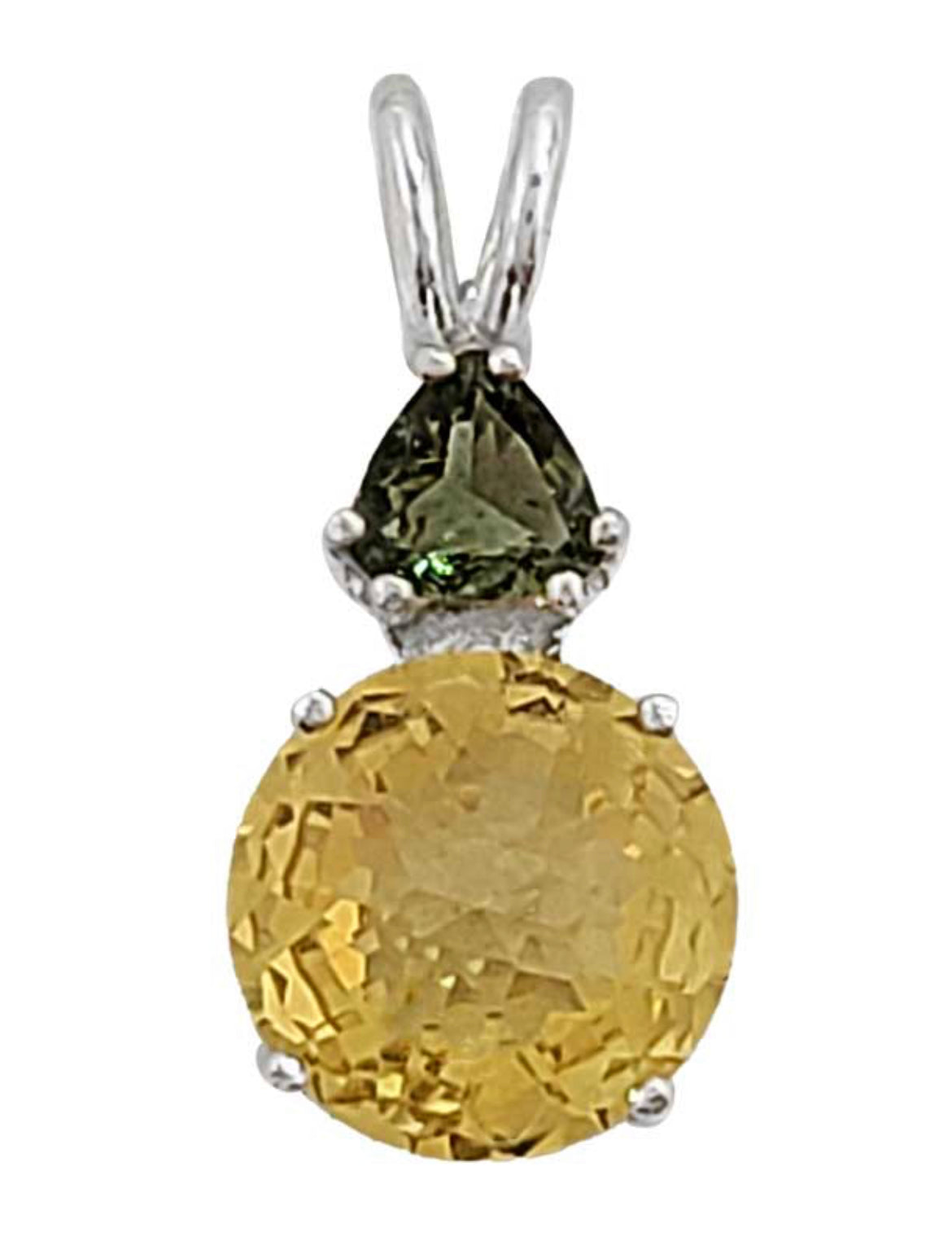 SIBERIAN GOLD QUARTZ MINI RADIANT HEART™ WITH TRILLION CUT MOLDAVITE